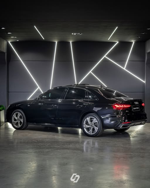 AUDI A4 PRESTIGE PLUS - Imagem 3