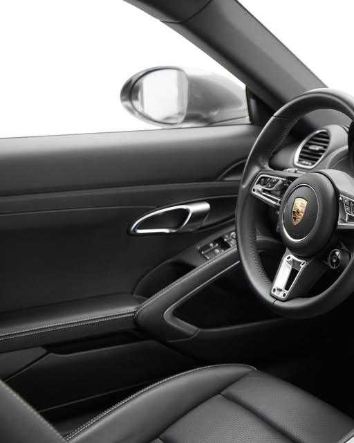 PORSCHE 718 CAYMAN STYLE EDITION - Imagem 4