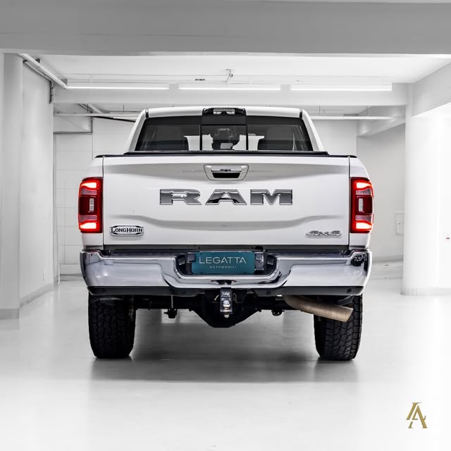 RAM 3500 LONGHORN - Imagem 4