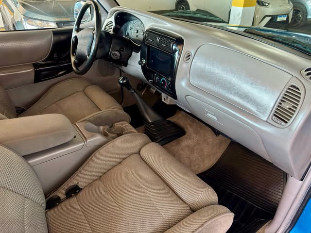 FORD RANGER STX CE - Imagem 7