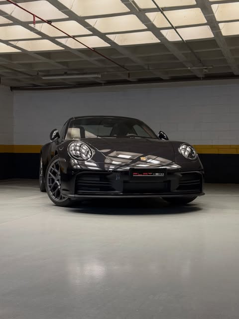 PORSCHE 911 CARRERA - Imagem 3