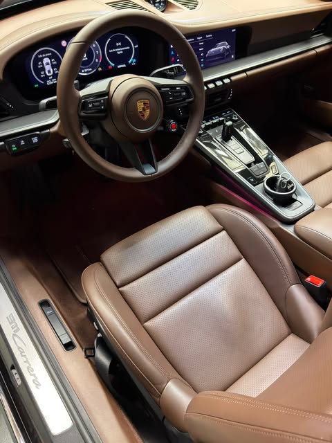 PORSCHE 911 CARRERA - Imagem 9