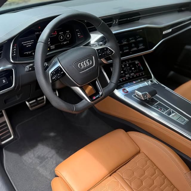 AUDI RS6 AVANT 4.0 TFSI QUATTRO BI-TURBO V8 - Imagem 7