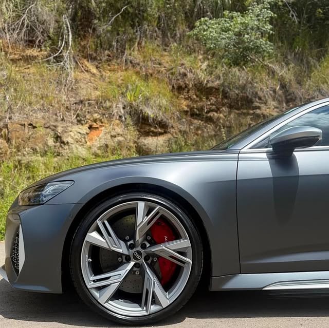 AUDI RS6 AVANT 4.0 TFSI QUATTRO BI-TURBO V8 - Imagem 8