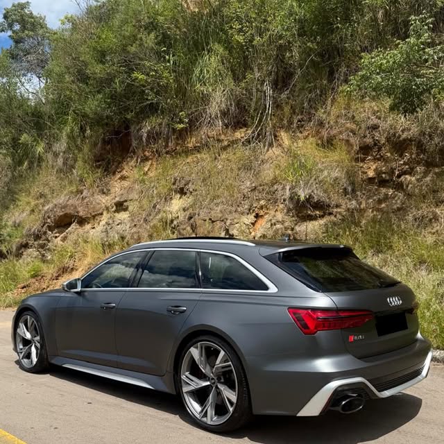 AUDI RS6 AVANT 4.0 TFSI QUATTRO BI-TURBO V8 - Imagem 10