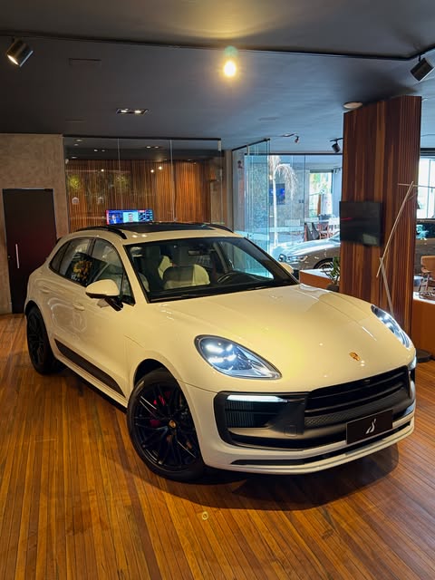 PORSCHE MACAN GTS - Imagem 2