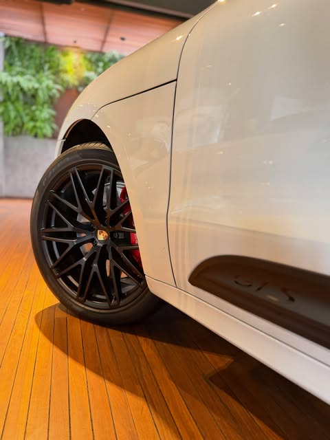PORSCHE MACAN GTS - Imagem 18