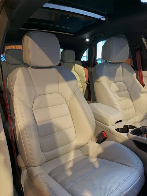PORSCHE MACAN GTS - Imagem 7