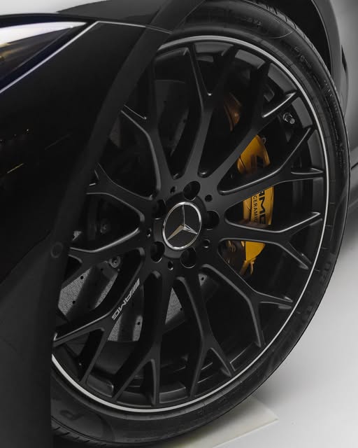 MERCEDES-BENZ SL 63 AMG AMG - Imagem 6