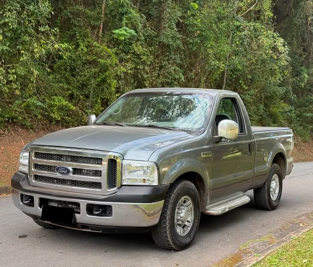 FORD F-250 XLT-L - Imagem 1