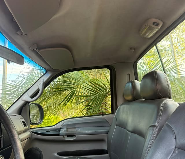 FORD F-250 XLT-L - Imagem 9