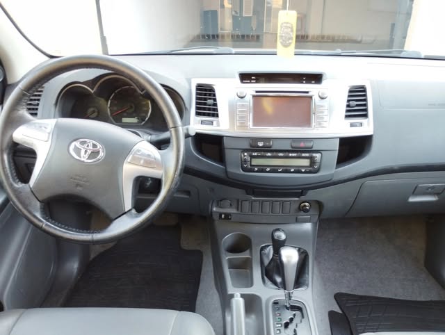 TOYOTA HILUX SRV - Imagem 5