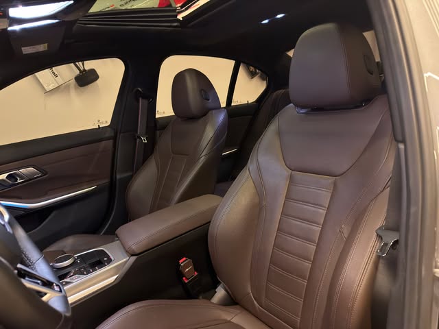 BMW 330E M SPORT - Imagem 7