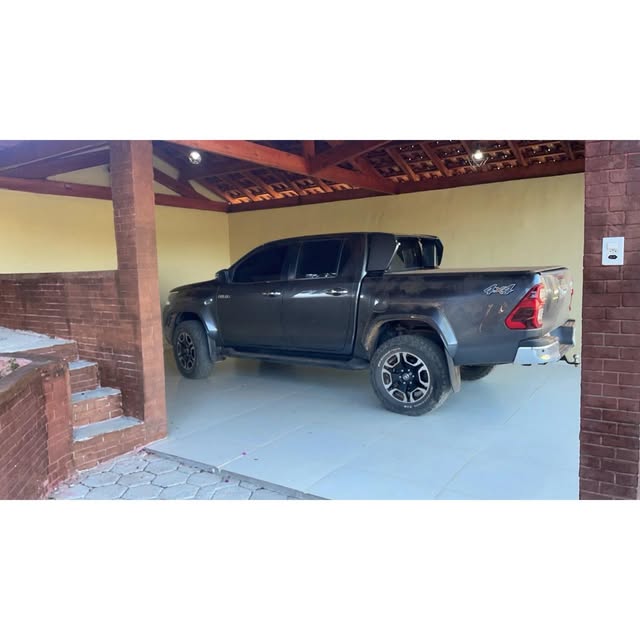 TOYOTA HILUX SRX PLUS - Imagem 4