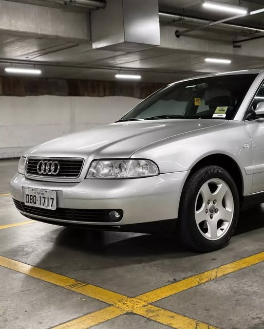 AUDI A4 - Imagem 12
