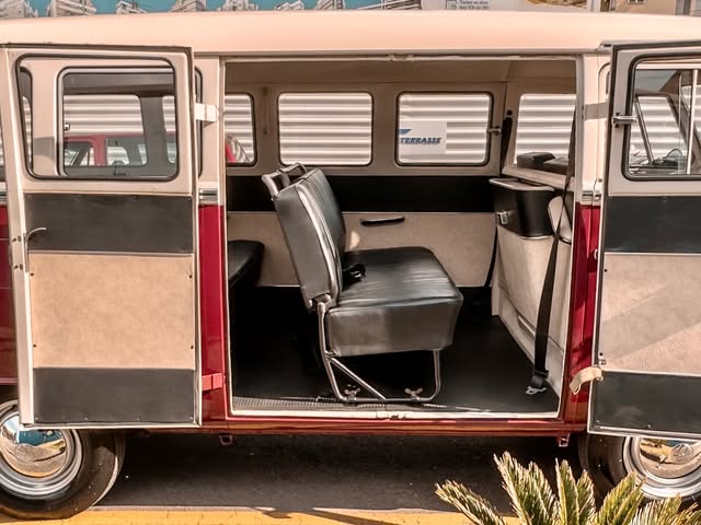 VOLKSWAGEN KOMBI - Imagem 3