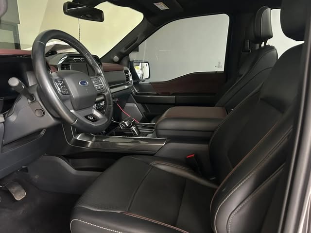 FORD F150 LARIAT - Imagem 7