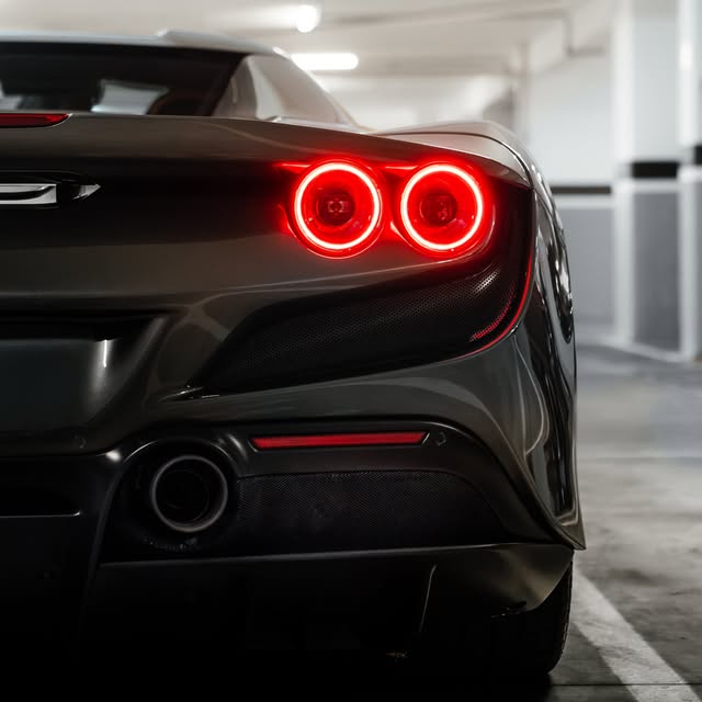 FERRARI F8 SPIDER - Imagem 15