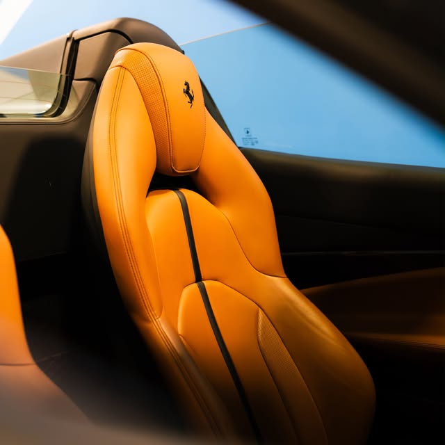 FERRARI F8 SPIDER - Imagem 5