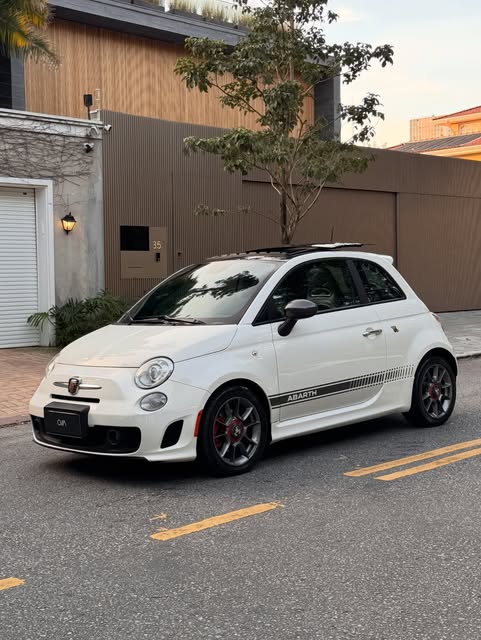 FIAT 500 ABARTH - Imagem 2