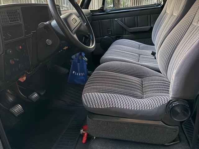 CHEVROLET C20 CUSTOM DELUXE - Imagem 6