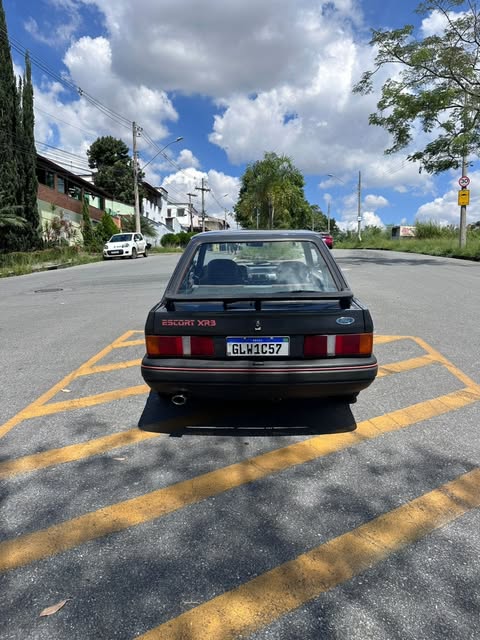 FORD ESCORT XR3 - Imagem 5