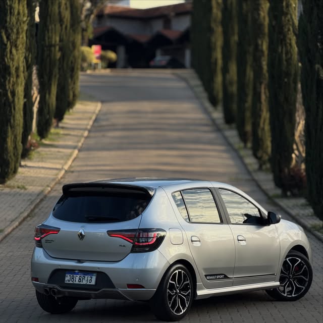 RENAULT SANDERO RS “FINALE” - Imagem 16