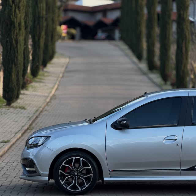 RENAULT SANDERO RS “FINALE” - Imagem 4