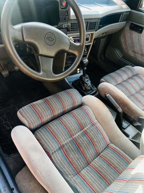 CHEVROLET KADETT GSI 2.0 MPFI - Imagem 16
