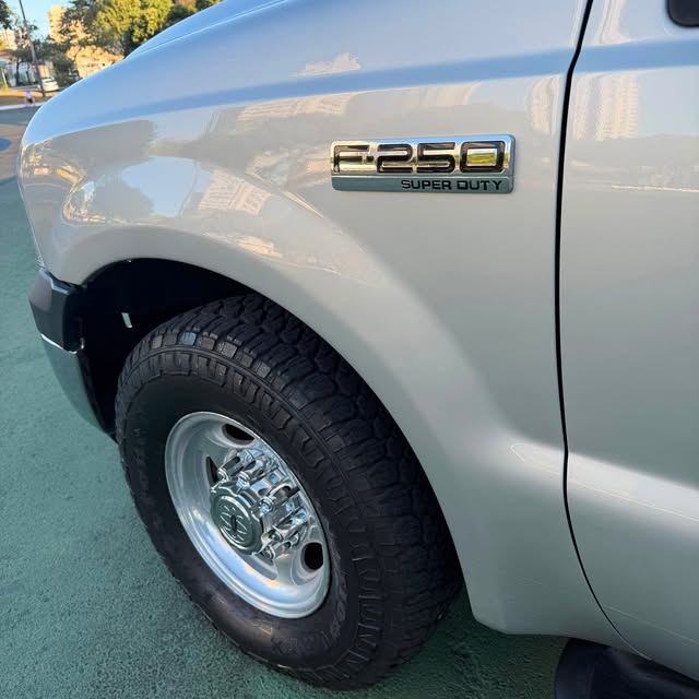 FORD F-250 XL-L - Imagem 3