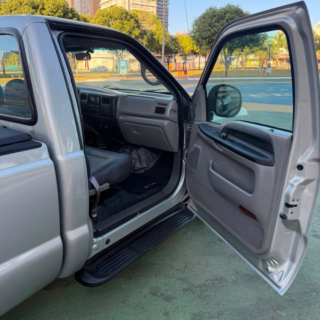 FORD F-250 XL-L - Imagem 10