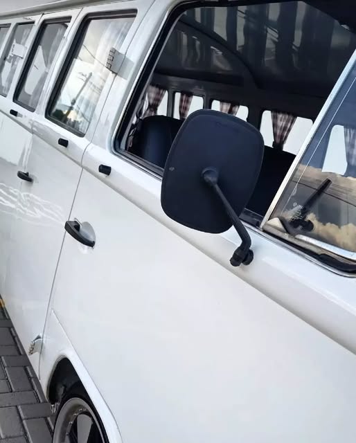 VOLKSWAGEN KOMBI - Imagem 7