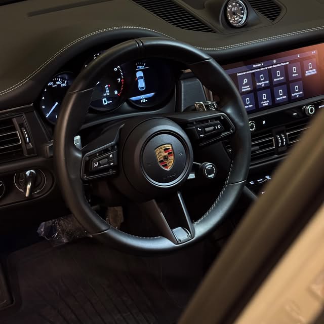 PORSCHE MACAN GTS - Imagem 19
