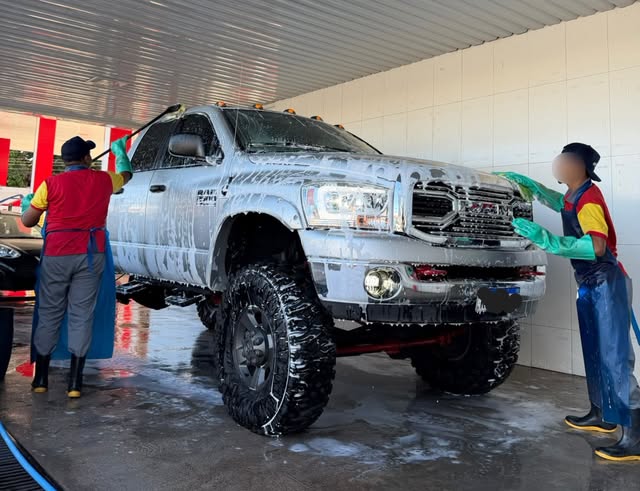 DODGE RAM 2500 SLT - Imagem 10