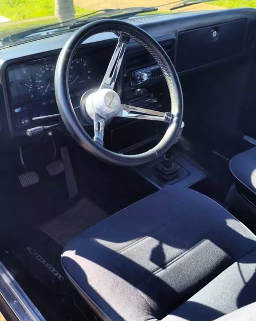 CHEVROLET OPALA COMODORO - Imagem 15