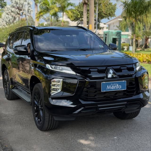 MITSUBISHI PAJERO SPORT LEGEND BLACK - Imagem 2