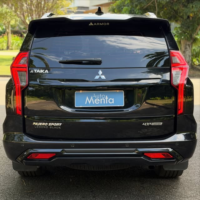 MITSUBISHI PAJERO SPORT LEGEND BLACK - Imagem 4