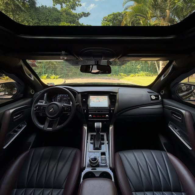 MITSUBISHI PAJERO SPORT LEGEND BLACK - Imagem 8