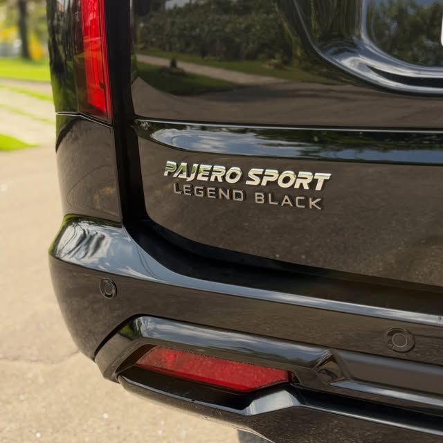 MITSUBISHI PAJERO SPORT LEGEND BLACK - Imagem 10