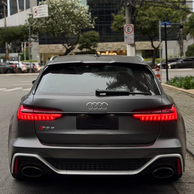 AUDI RS6 AVANT 4.0 TFSI QUATTRO BI-TURBO V8 - Imagem 15