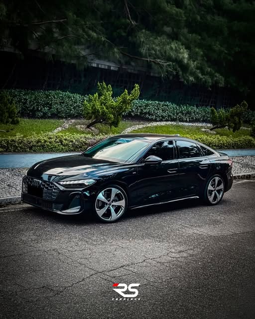 AUDI A5 PERFORMANCE S EDITION - Imagem 1