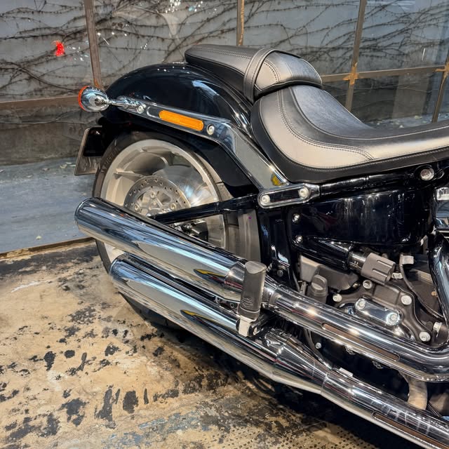 HARLEY-DAVIDSON FAT BOY 114 - Imagem 5