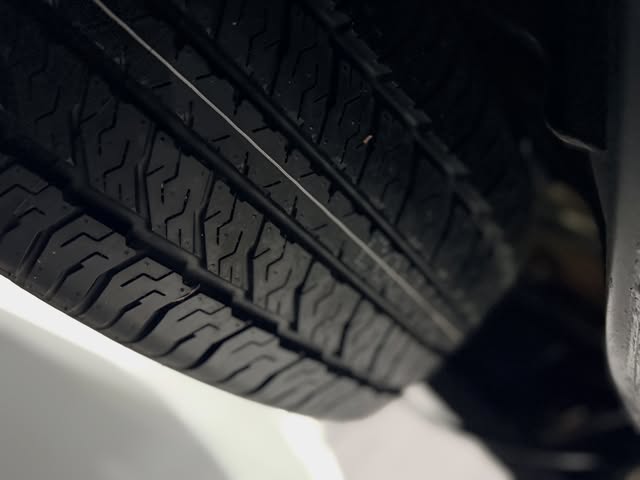 NISSAN FRONTIER LE - Imagem 13