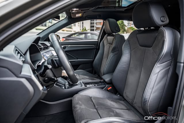 AUDI Q3 SPORTBACK PERFORMANCE BLACK - Imagem 7