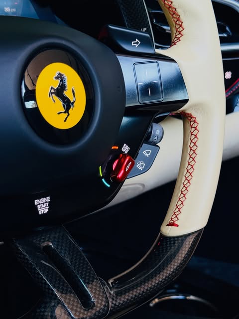 FERRARI 296 GTS - Imagem 4