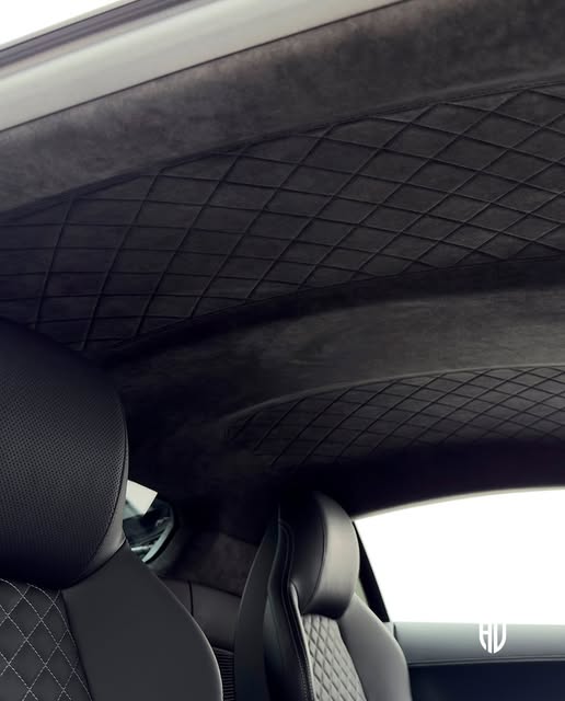 AUDI R8 PERFORMANCE V10 - Imagem 13