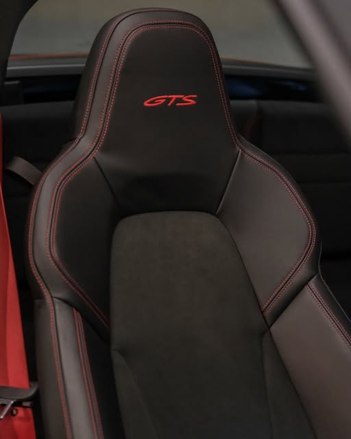 PORSCHE 911 TARGA 4 GTS - Imagem 5