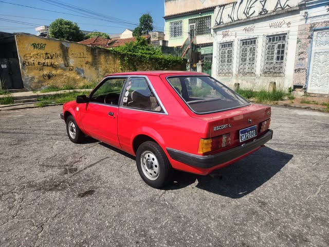 FORD ESCORT - Imagem 4