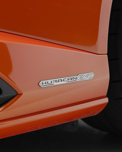 LAMBORGHINI HURACAN EVO - Imagem 7