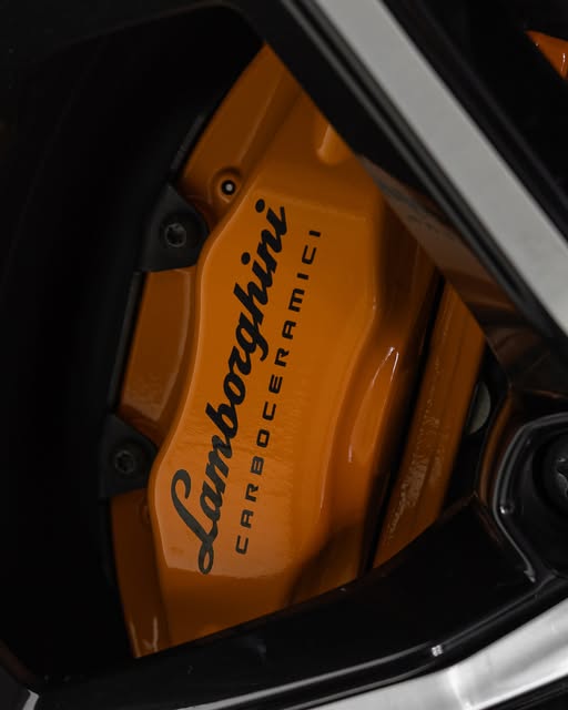 LAMBORGHINI HURACAN EVO - Imagem 9